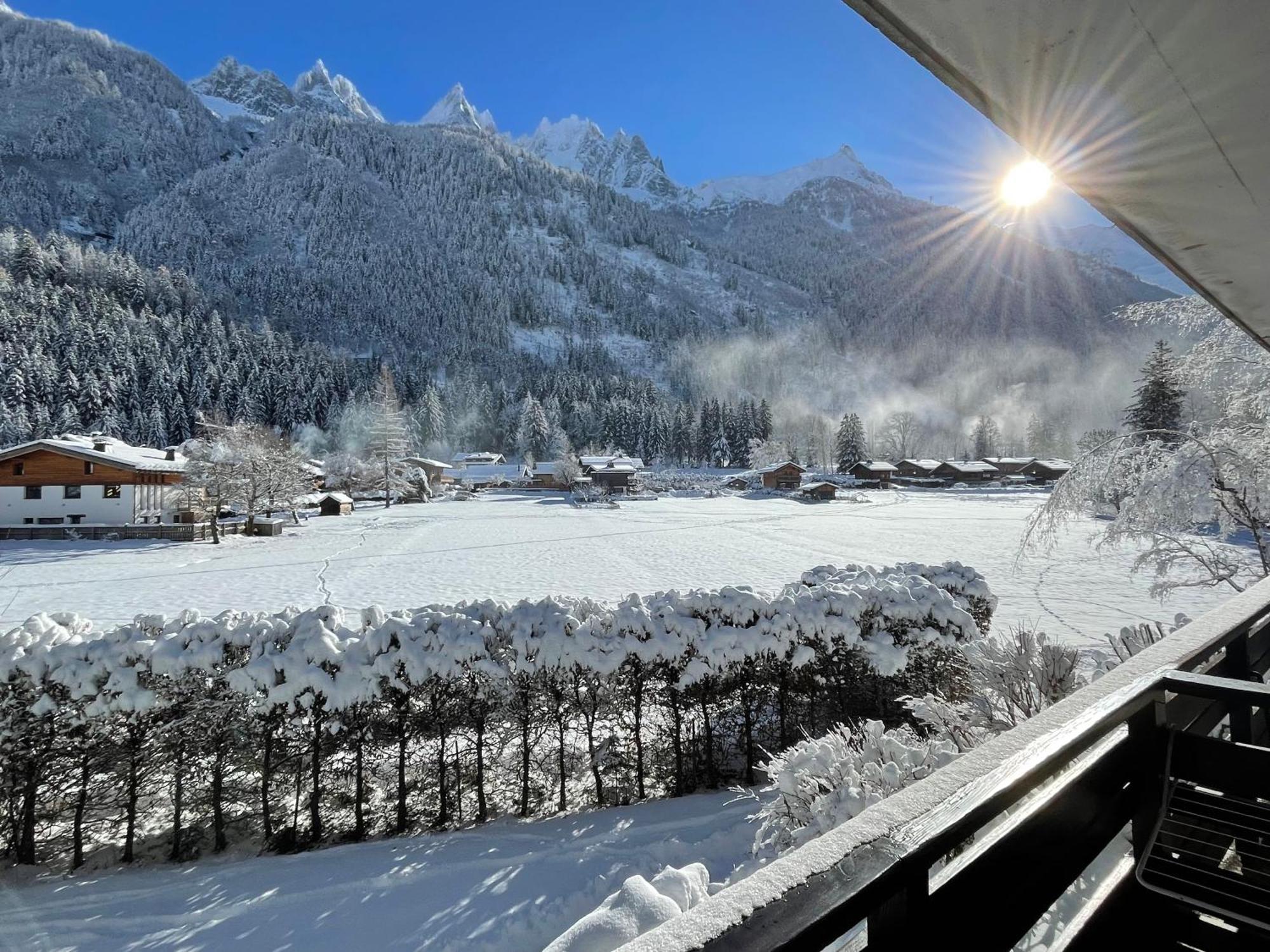 Residence Bois Du Bouchet, Appartement Vue Montagne, Calme, Parking Gratuit, Proche Centre Шамоні Екстер'єр фото
